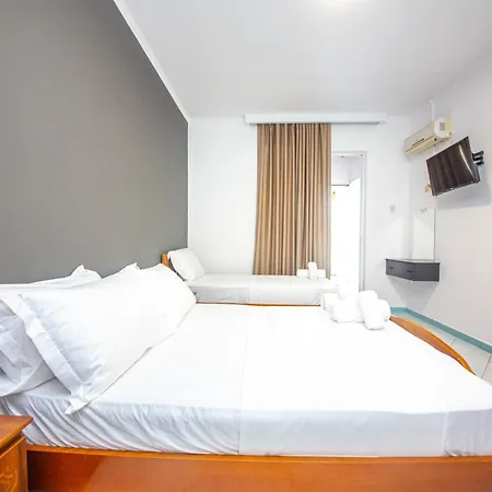 Noemi'S Hotel Ksamil 3* Ksamil