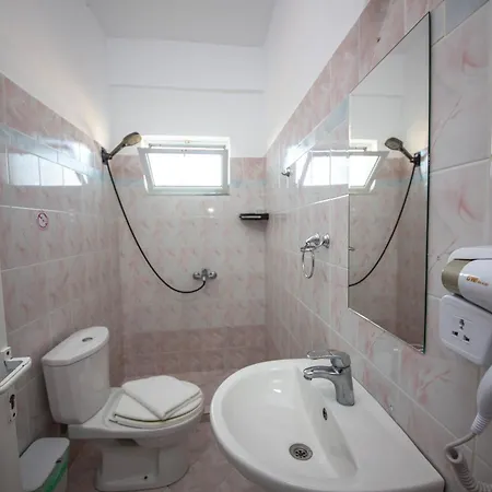 Hotel Noemi'S Hotel Ksamil