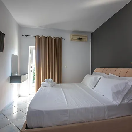 Noemi's Hotel