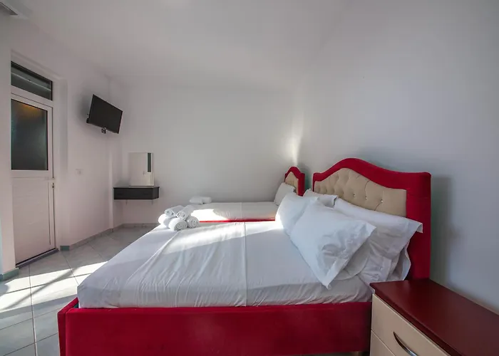 Noemi's 3* 卡萨米尔