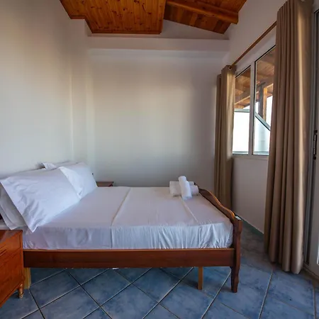 מלון Noemi's קסאמיל